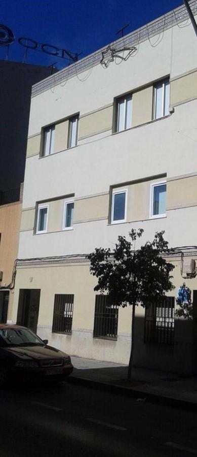 Hello Villarreal Suites Vila-real エクステリア 写真