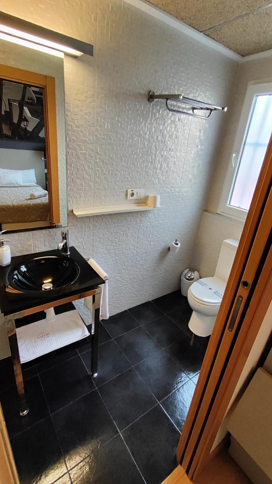 Hello Villarreal Suites Vila-real エクステリア 写真